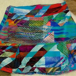 Donajofit Womens Size 2 Colorful Geometric Skirt/Shorts PickleBall Tennis